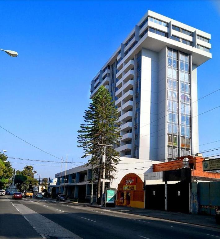 Apartamento Avenida Reforma Ciudad De Guatemala Exterior photo